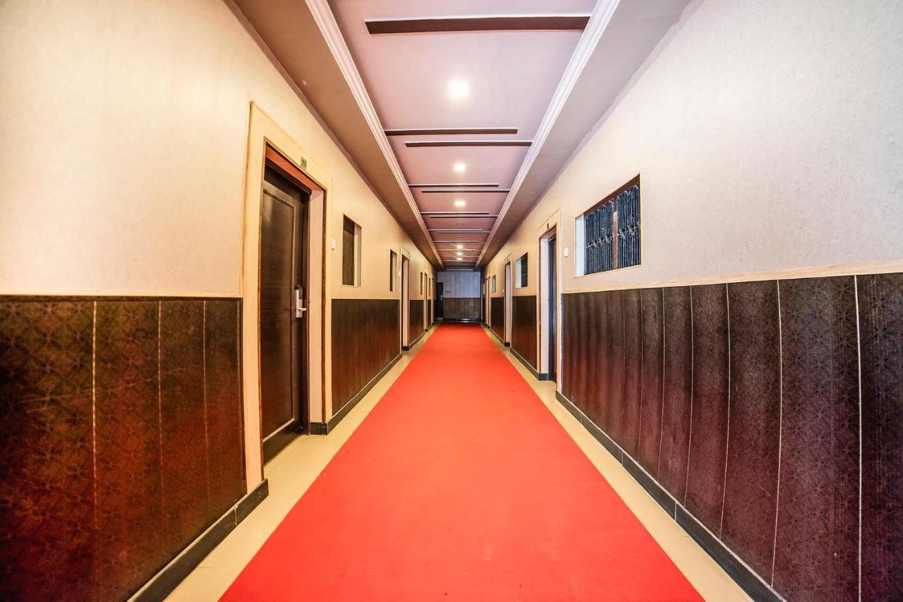 Fabexpress Landmark Awadh Hotel Lucknow Exterior foto